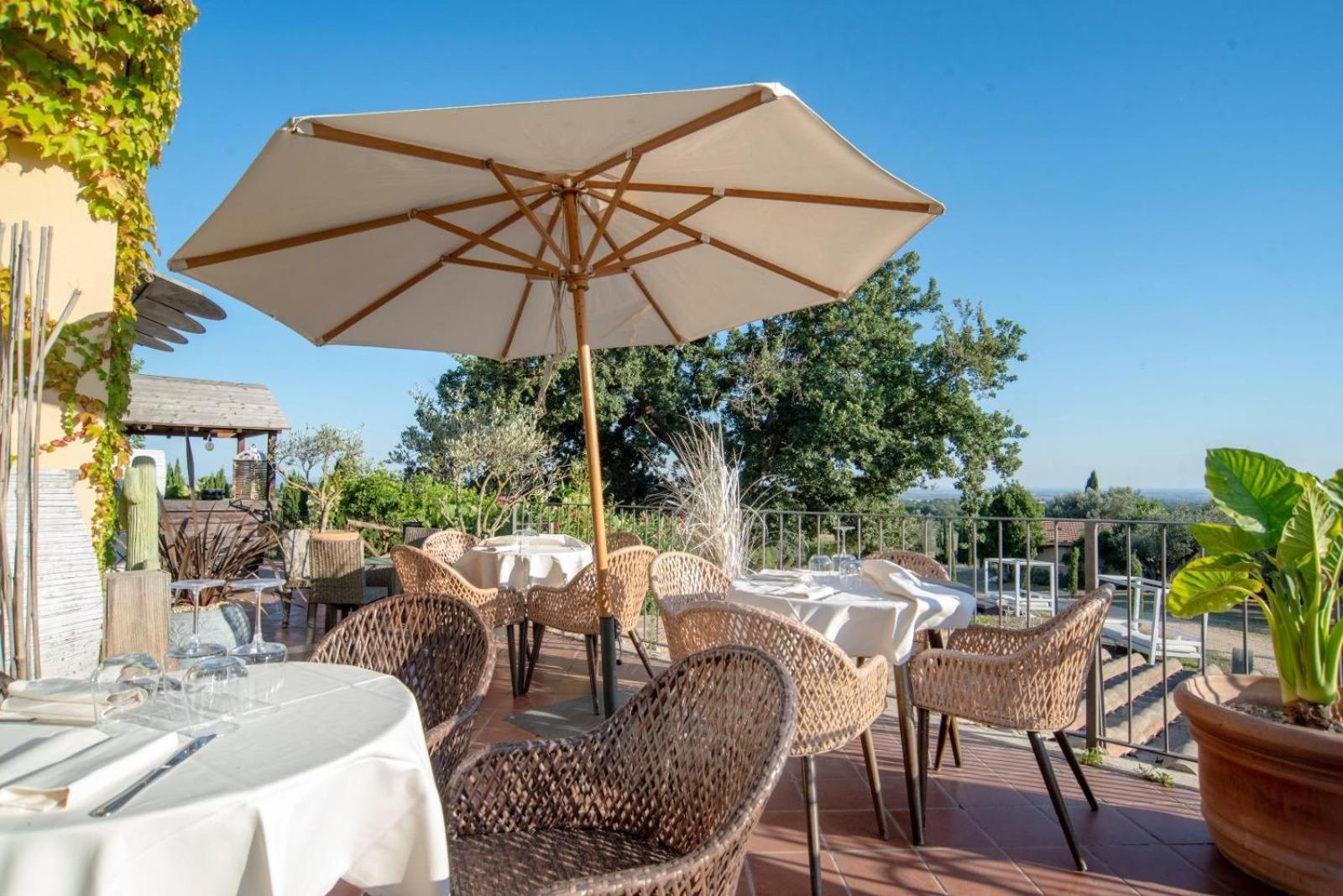 Agriturismo Cerrosughero Canino 外观 照片