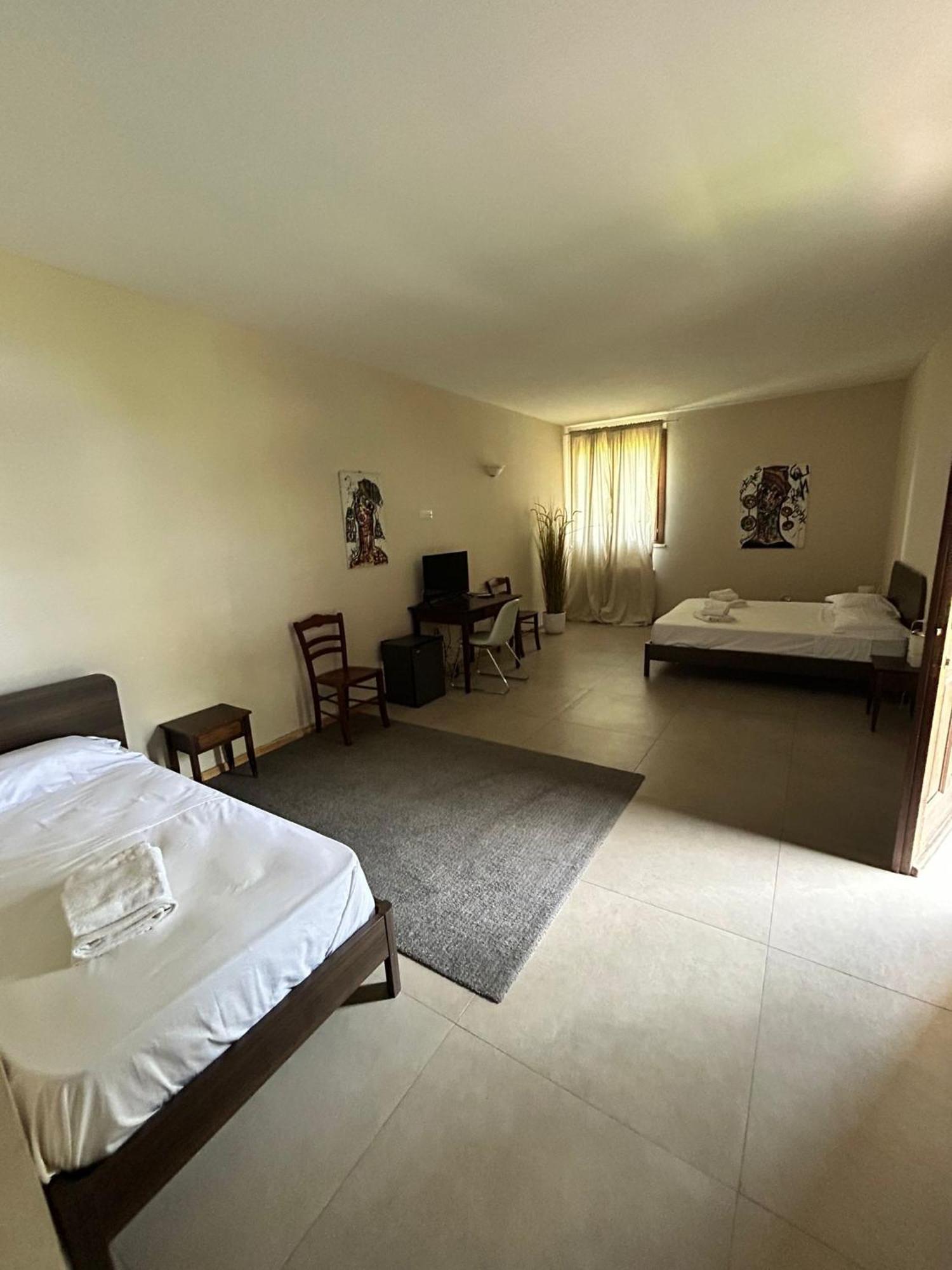 Agriturismo Cerrosughero Canino 外观 照片