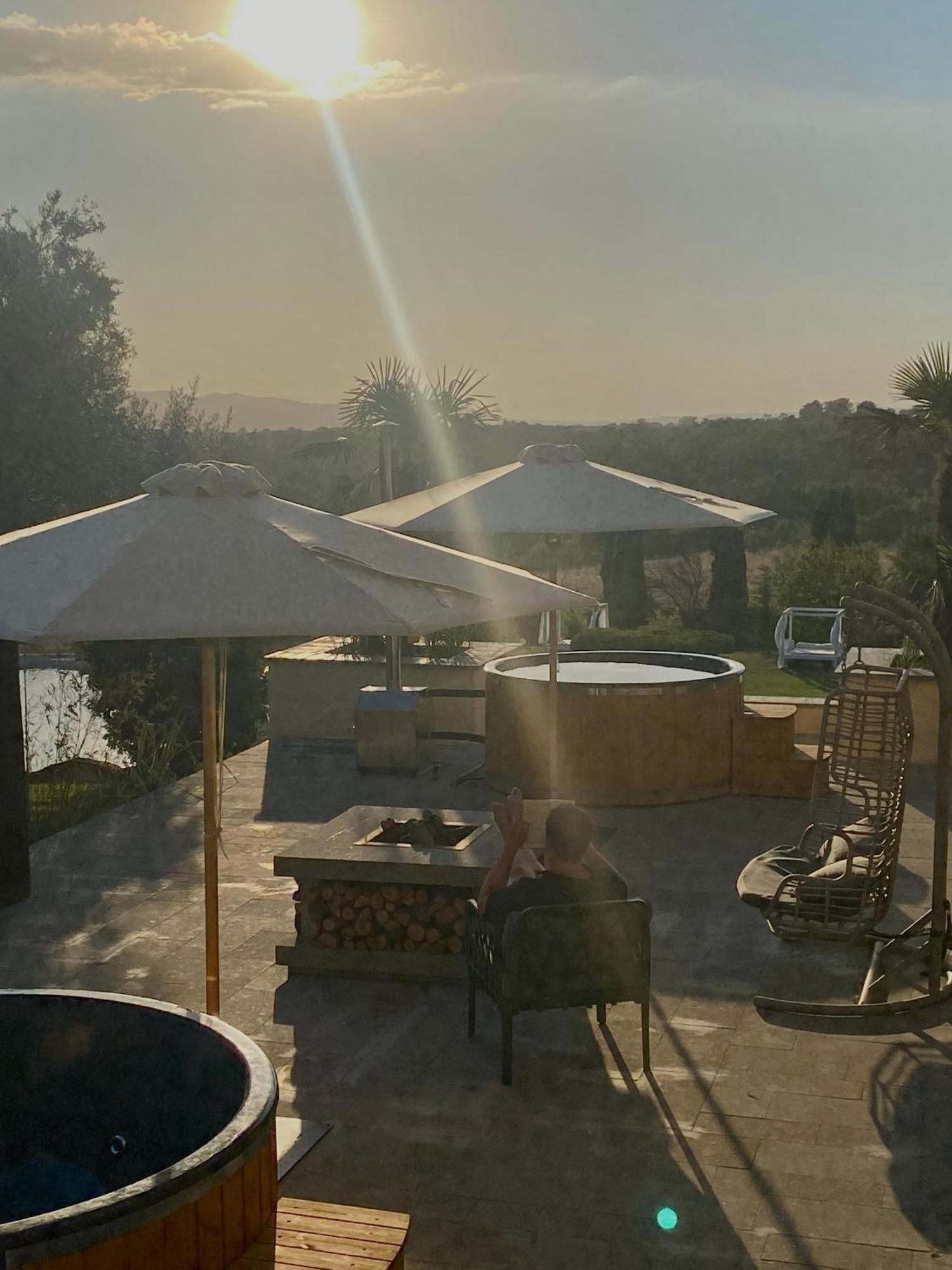 Agriturismo Cerrosughero Canino 外观 照片